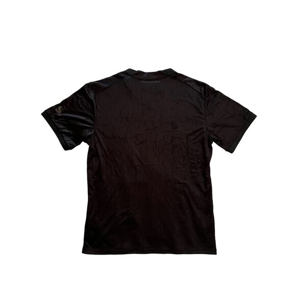 PUMA NWT Dortmund Blackout Limited Edition Futbol Soccer Jersey Size XXL - Picture 2 of 3